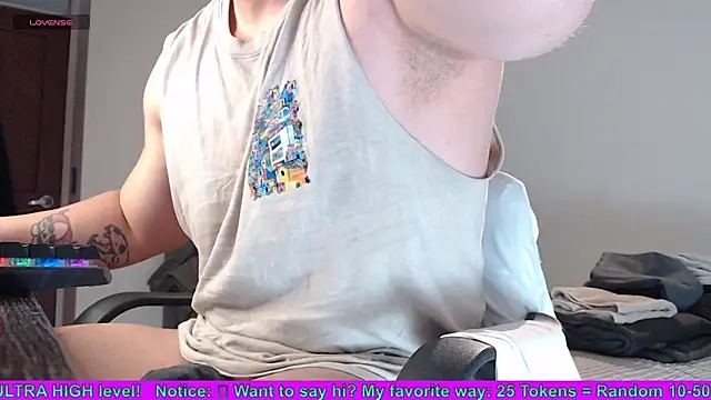 SugaredDigit online show from February 17, 12:23 pm