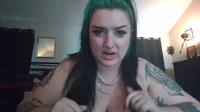 ImKatMeow online show from January 16, 6:23 pm