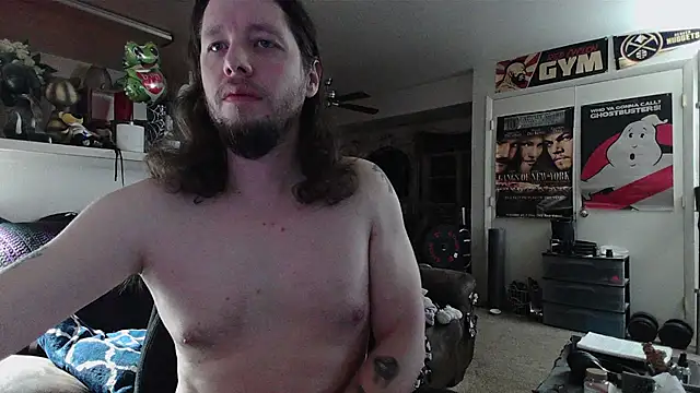 biggerisbetter12 online show from March 25, 6:19 am