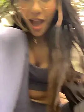 elegant  rouse online show from April 11, 9:52 pm