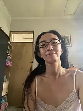 princessD077 online show from November 1, 4:36 am