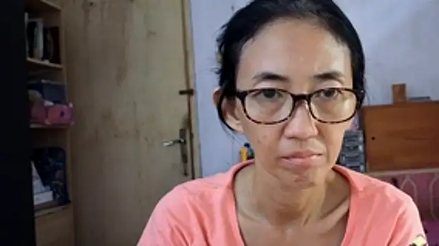 princessD077 online show from March 30, 6:36 am