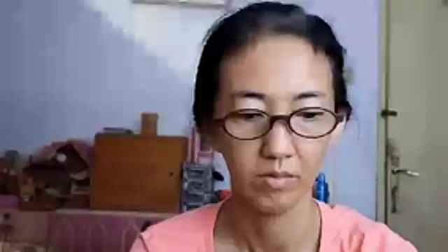 Snapshot of princessD077 chatting on April 18, 11:27 pm princessD077 online show from April 18, 11:27 pm
