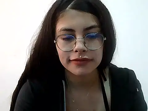 Snapshot of kaileyrivers chatting on April 27, 11:52 am kaileyrivers online show from April 27, 11:52 am