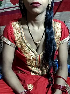 Itz Aisha   online show from November 13, 6:45 am