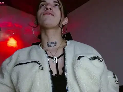 Scarlett crastrawberry online show from May 26, 5:03 am