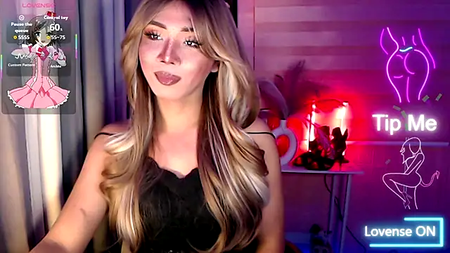Snapshot of Katesy12 chatting on June 22, 1:19 pm Katesy12 online show from June 22, 1:19 pm