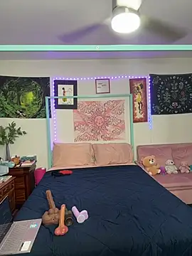 DaisyMynx online show from December 17, 3:34 am