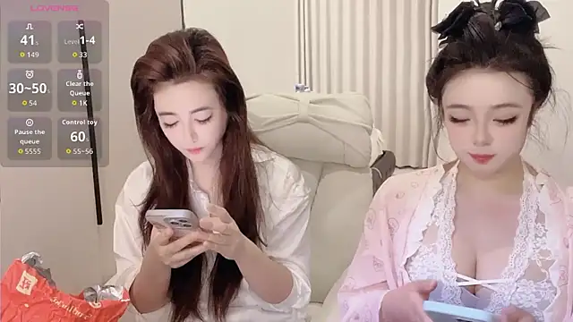 Kinadolly online show from December 23, 8:01 am