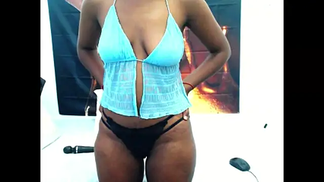 AfricanBarbiee69 online show from May 10, 11:15 am