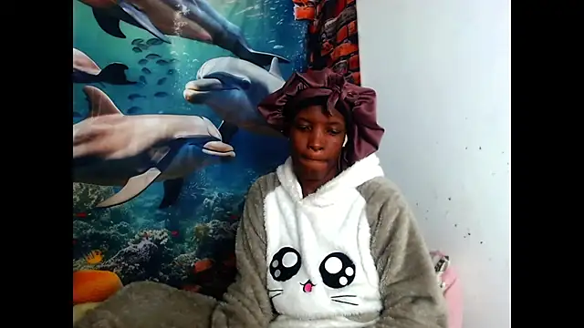 AfricanBarbiee69 online show from June 8, 6:30 pm