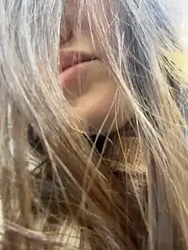 KiraSunshine online show from March 30, 5:30 am