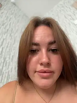 KiraSunshine online show from June 26, 3:44 am