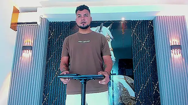 handsome boys22 online show from October 29, 1:35 pm