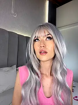 Tiny Dream online show from October 25, 8:25 pm