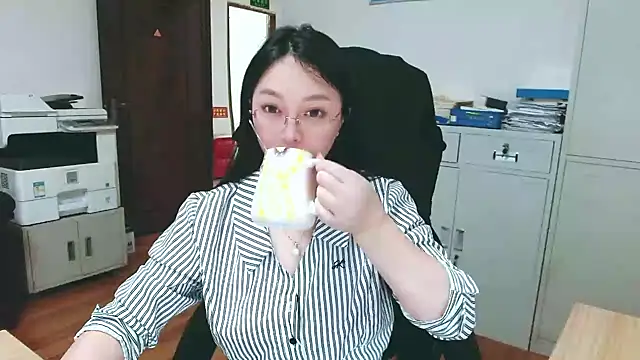 OL-Bai-Jie online show from May 11, 2:17 am