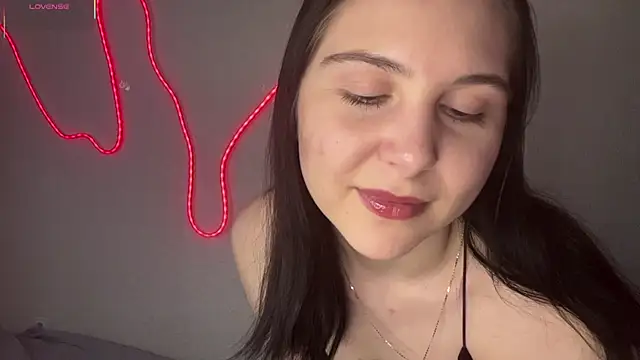 MyraLitterers online show from May 26, 4:25 pm