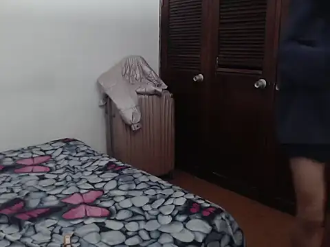 Snapshot of _camila_trans_ chatting on November 27, 1:24 pm camila trans online show from November 27, 1:24 pm