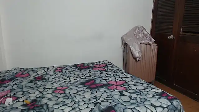 Snapshot of _camila_trans_ chatting on November 28, 1:30 am camila trans online show from November 28, 1:30 am