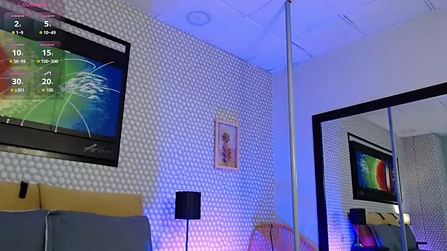 SashaaVixen online show from January 11, 11:04 am