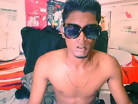 IndianThuggin online show from November 6, 5:14 pm