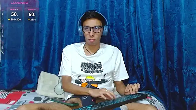 DavTwink3100 online show from April 13, 1:22 am