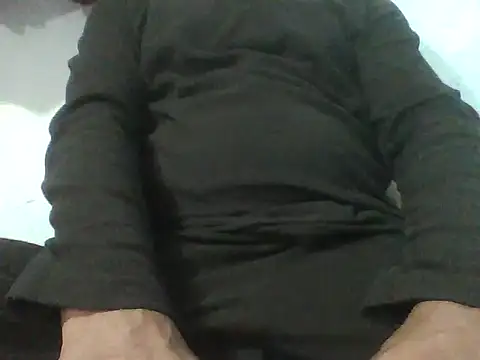 Snapshot of up_boy chatting on December 5, 2:36 pm up boy online show from December 5, 2:36 pm