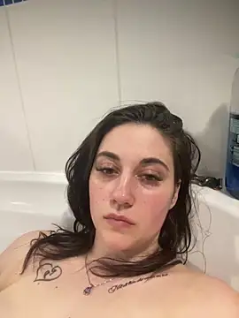 YourFrenchFeliciexo online show from March 18, 8:45 pm