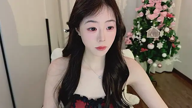 Onecutelittle online show from January 16, 6:50 am