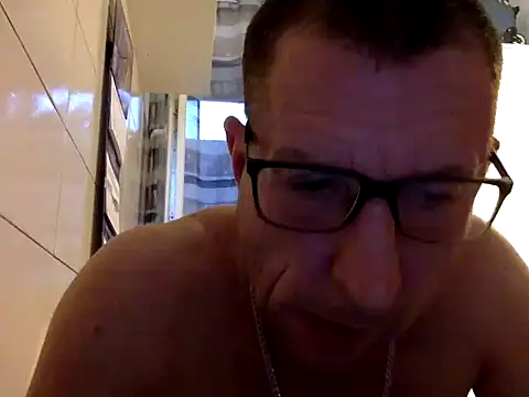 Filip 76 online show from August 8, 6:32 pm