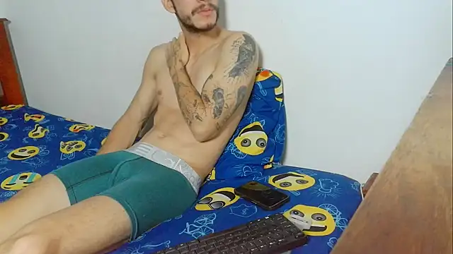 Snapshot of Cmi69 chatting on June 26, 3:00 am Cmi69 online show from June 26, 3:00 am
