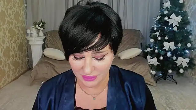 KiraTempt online show from December 18, 11:49 am