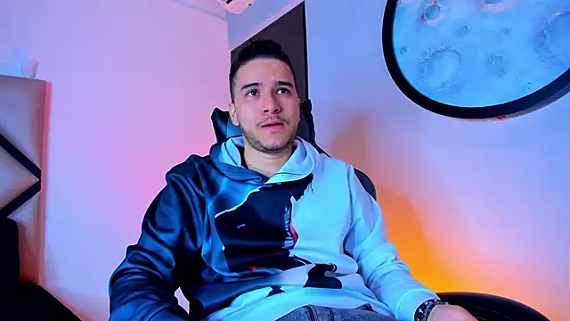 mike 257 online show from November 22, 12:15 pm