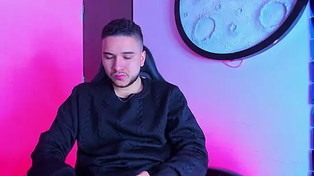 mike 257 online show from April 13, 11:48 am