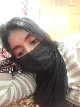 Hot Angle online show from November 17, 3:40 pm