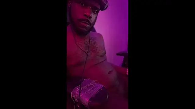 misterincred online show from April 14, 9:59 am