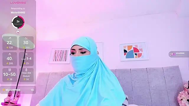 fatiima  online show from November 4, 7:13 pm