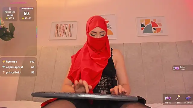 fatiima  online show from February 21, 12:55 am