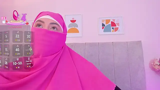 fatiima  online show from March 20, 7:08 pm