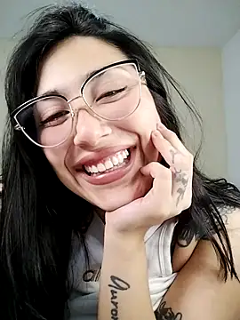 Chinitaaa28 online show from November 4, 8:02 am