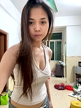 aaaaawhate online show from December 14, 11:15 am