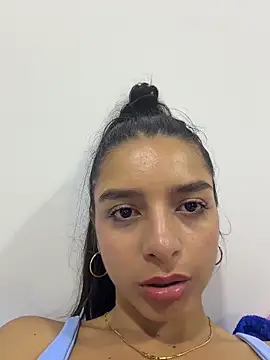 Snapshot of violeta365 chatting on May 20, 1:39 pm violeta365 online show from May 20, 1:39 pm