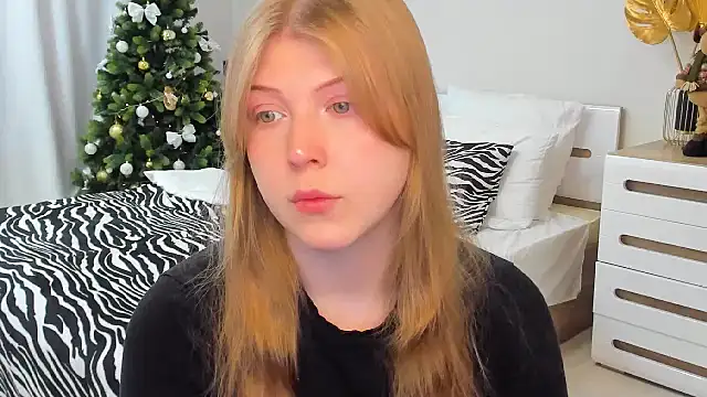 Stella Light online show from December 18, 4:18 am