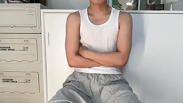 jihoooon 00 online show from March 11, 1:17 pm