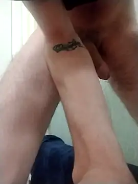 4idin0000 online show from November 30, 2:37 am