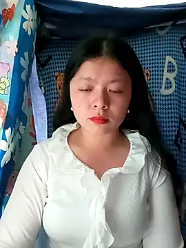 lisa-bae00 online show from February 17, 5:04 am