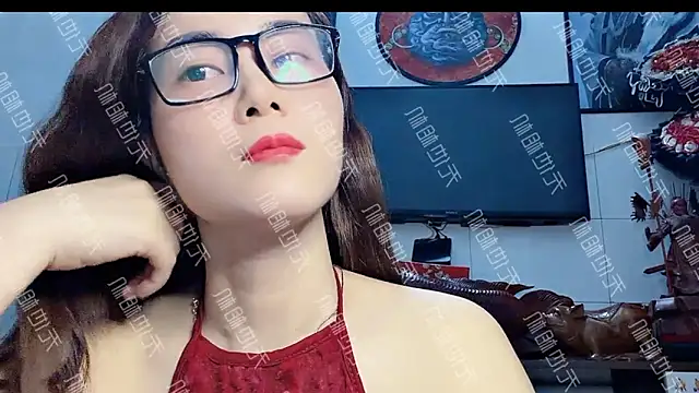Family-Lovee online show from June 5, 7:08 pm