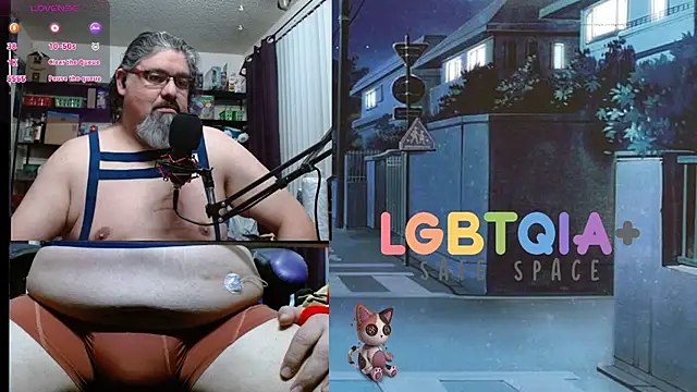 geekycastillo online show from November 25, 4:01 am