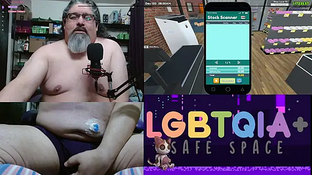 Snapshot of geekycastillo chatting on February 1, 4:00 am geekycastillo online show from February 1, 4:00 am