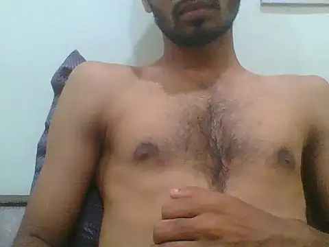 Snapshot of gentelmen_4 chatting on November 8, 7:34 pm gentelmen 4 online show from November 8, 7:34 pm